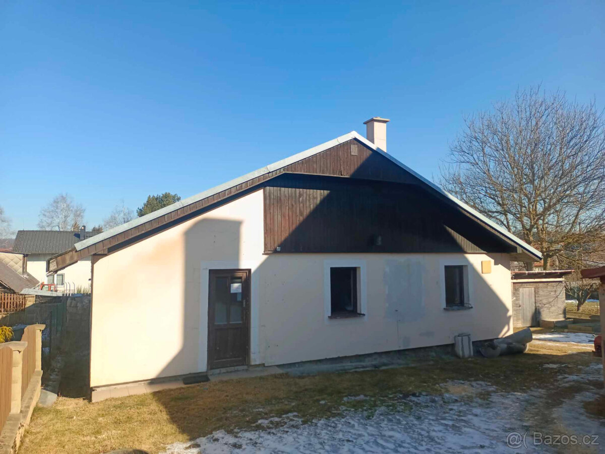 Prodám RD pro 2 apartmány v Černé v Pošumaví na Lipně - 2