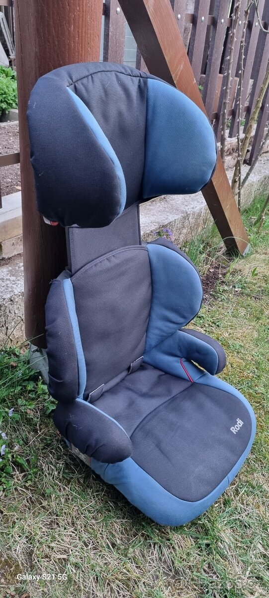 Dětská autosedačka MAXI-COSI - 2