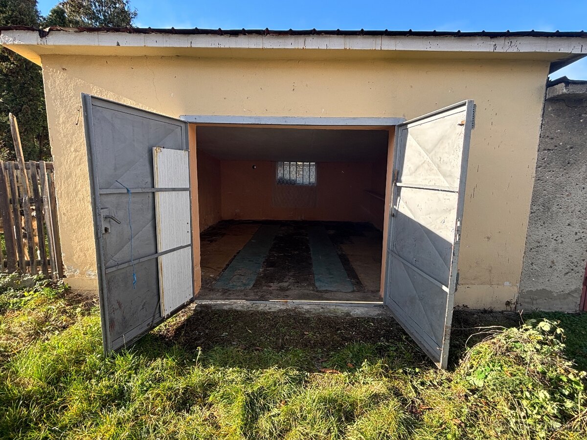 Garáž Jindřichov 25 m2 - 2