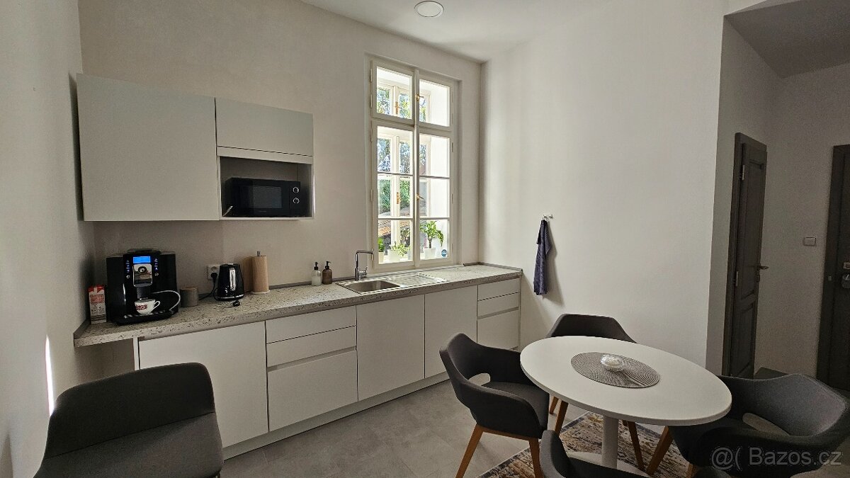 Sdílená kancelář Neratovice - 2