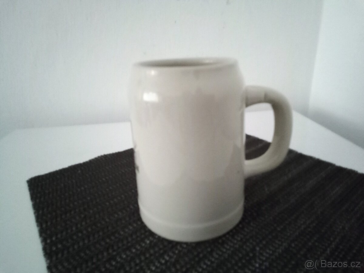 Keramický korbel - krýgl - půllitr - 2