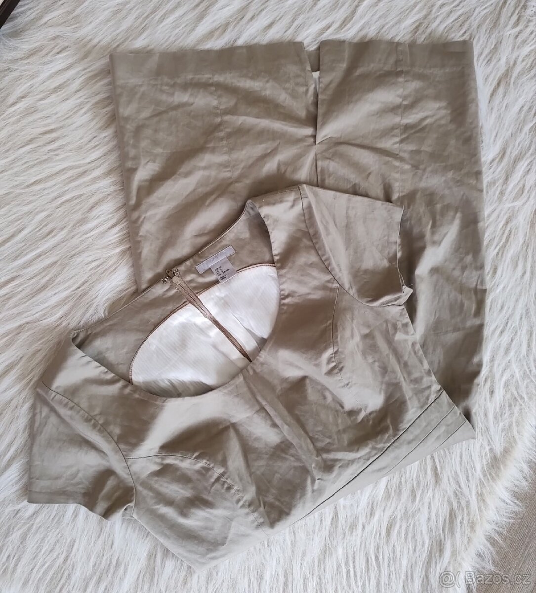 Pouzdrové šaty - S - 2