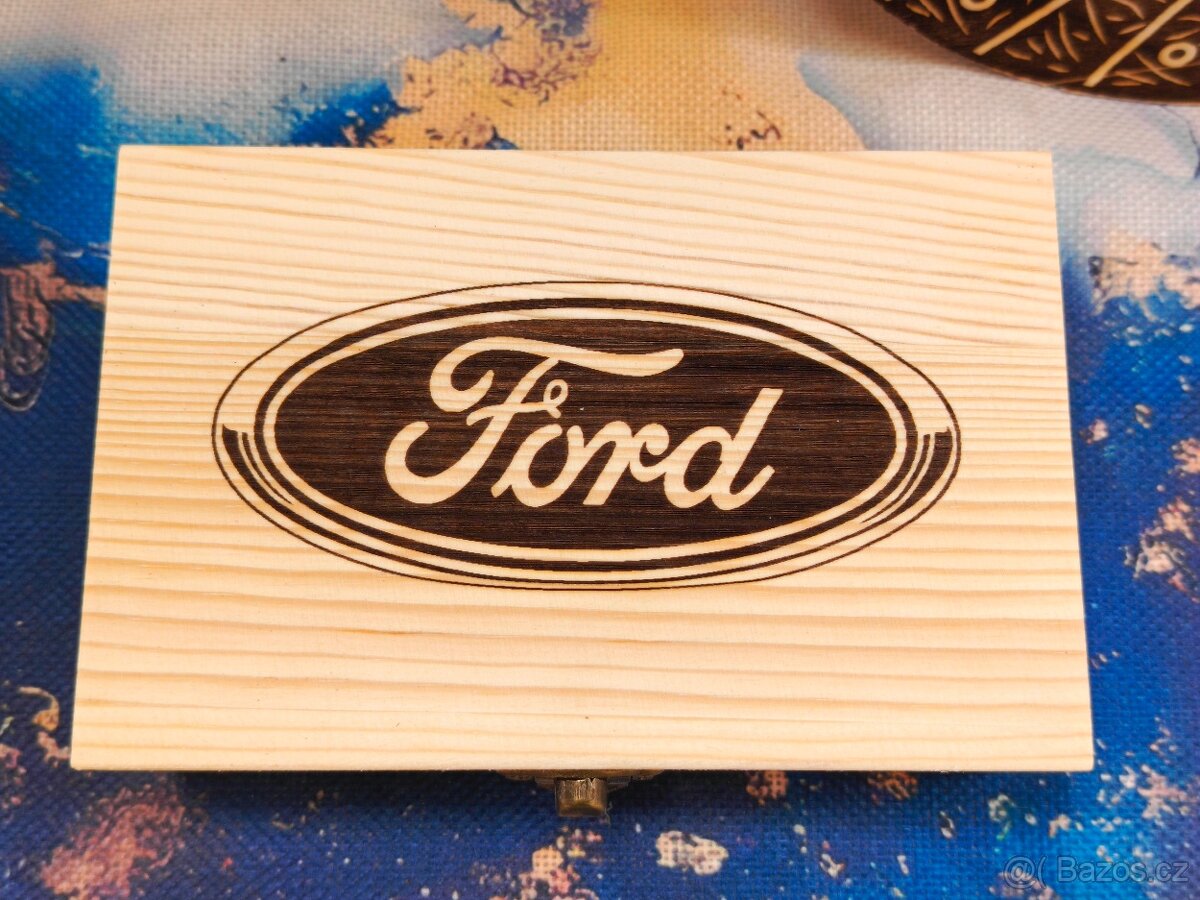 Dřevěná krabička Ford - 2