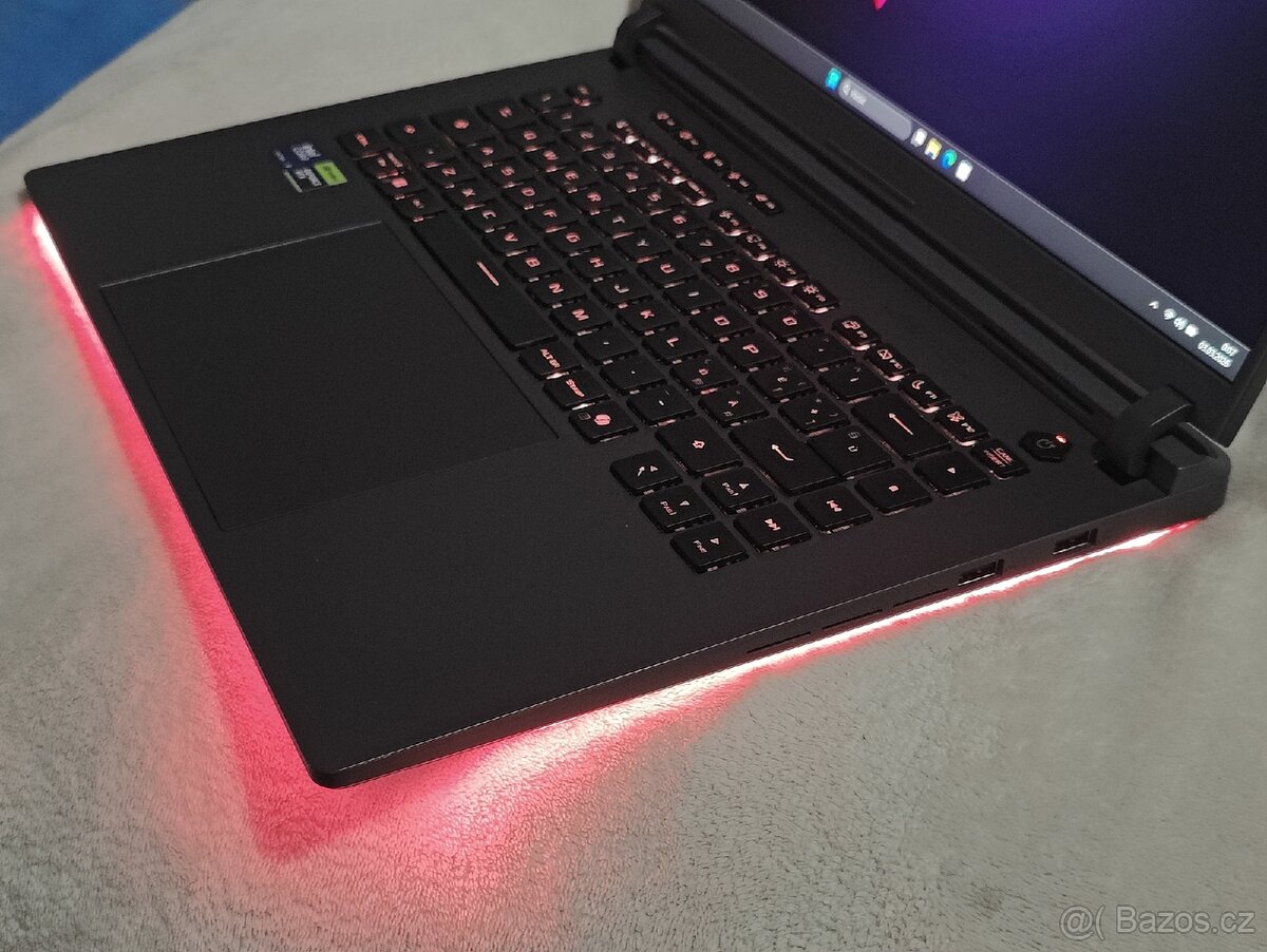 Herní notebook Asus Rog Strix - 2