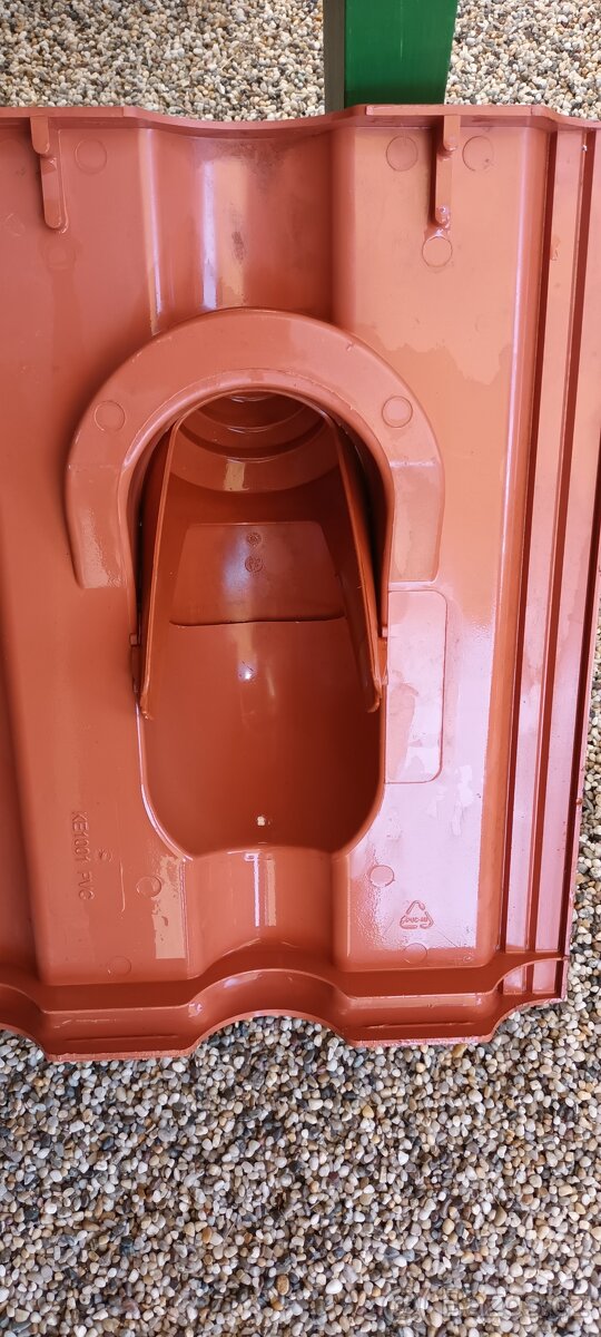 Střešní průchodovou tašku PVC Prodám - 2