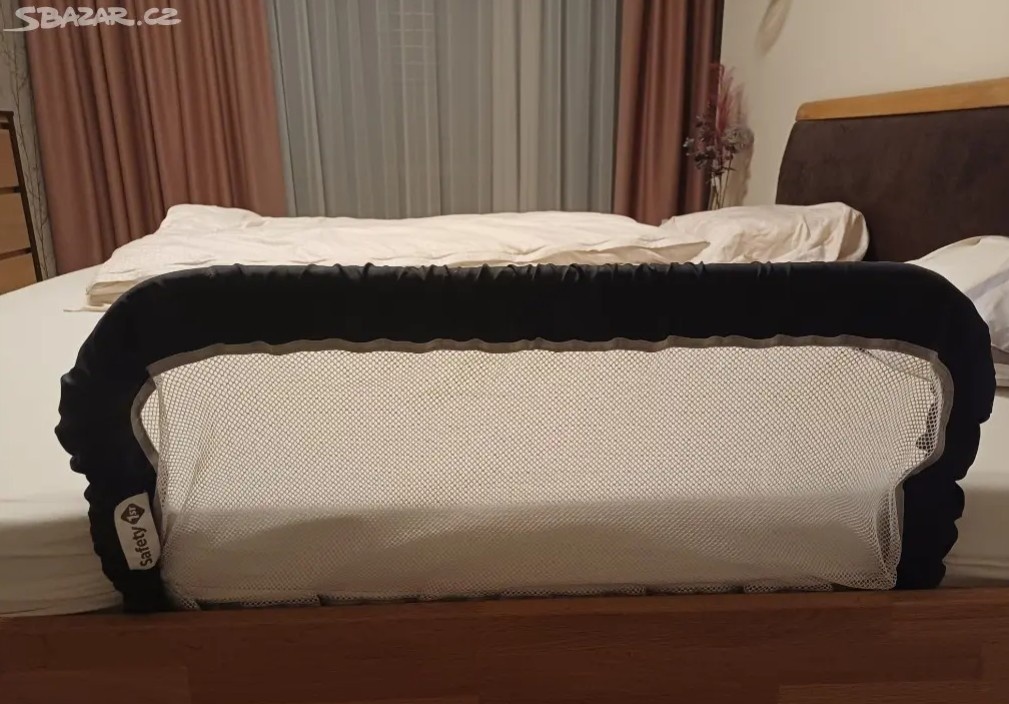 Dětská zábrana na postel - 2