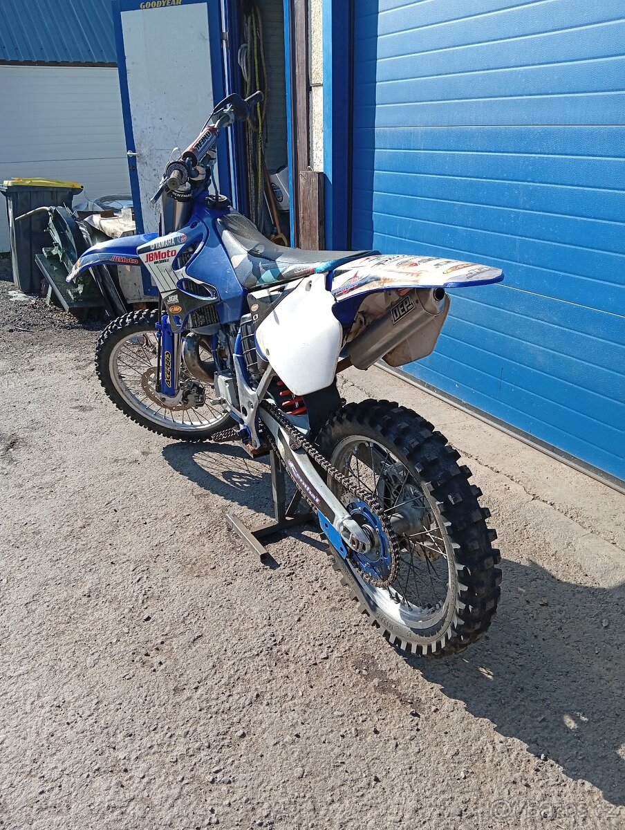 Yamaha YZ250 - 2