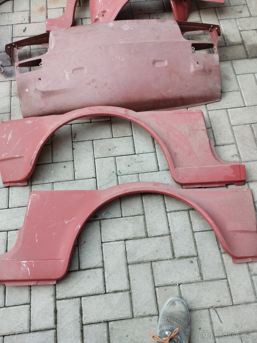 Plechařina Fiat 126P 650E (Maluch) - 2