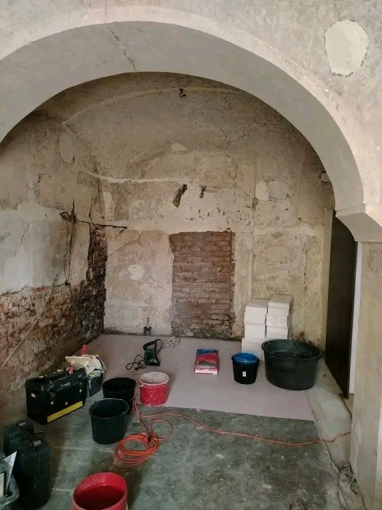 HLEDÁME PRÁCI - 2