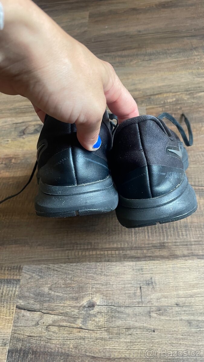 Černé tenisky Nike - 2