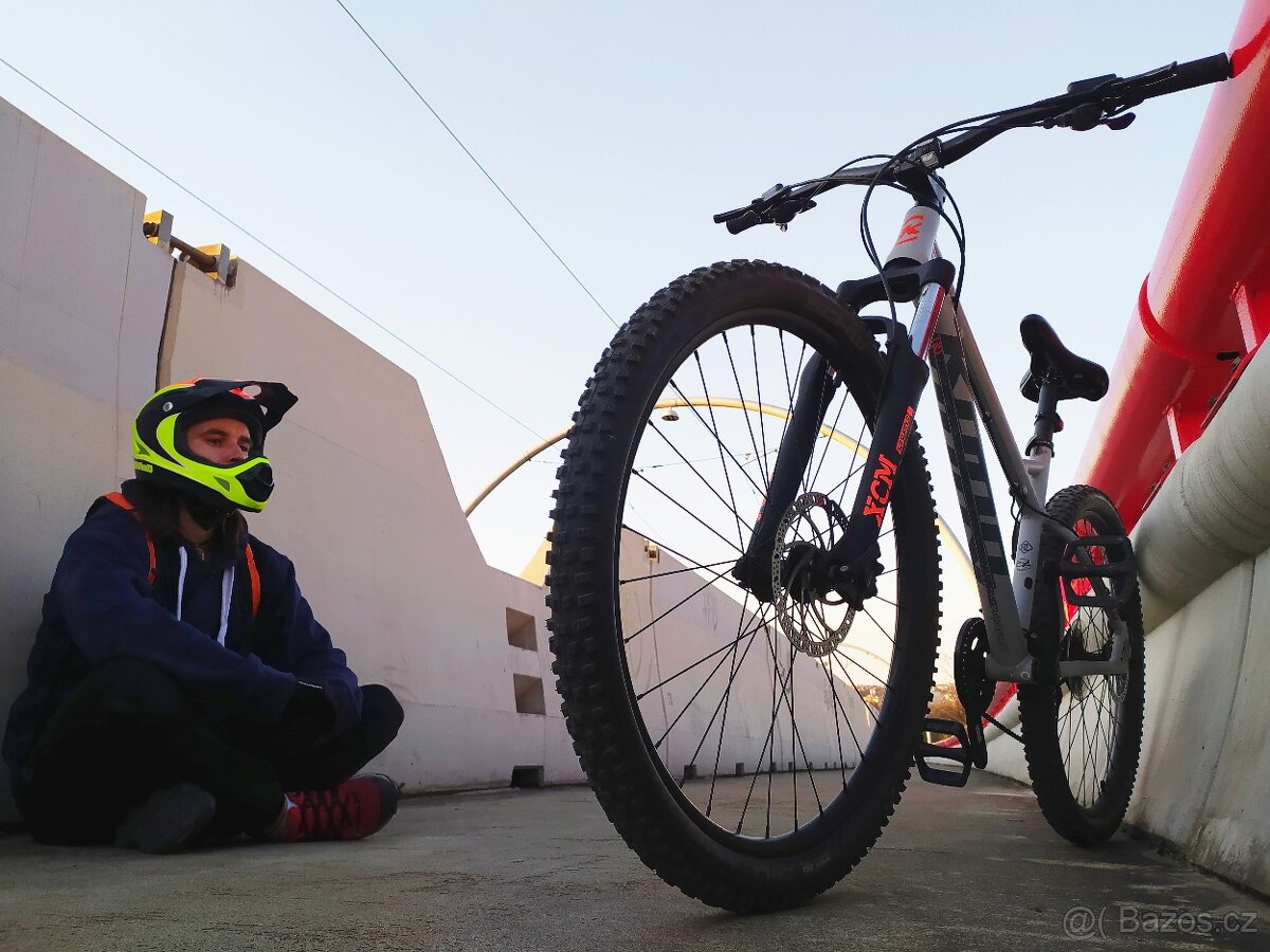 Kona Shred_PRAHA - 2