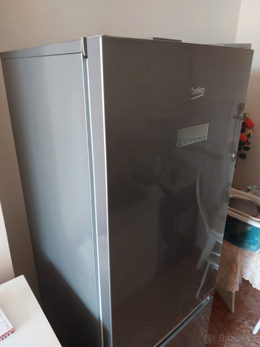 Kombinovaná lednice Beko - 2