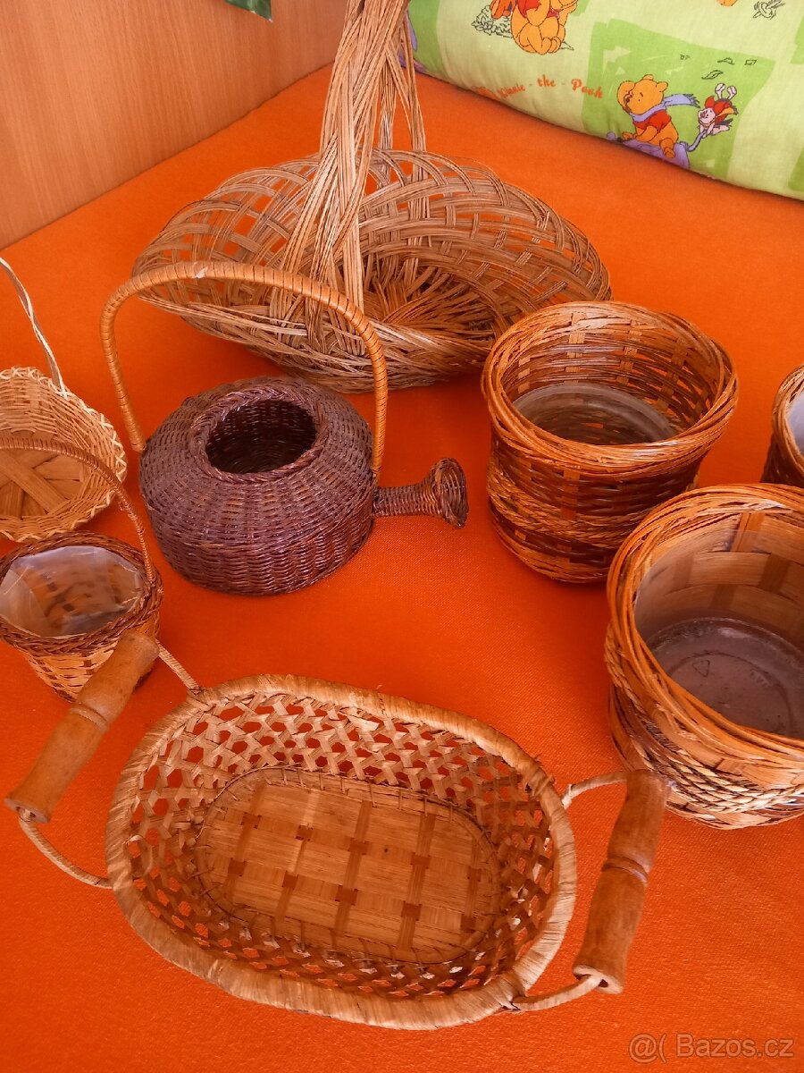 Proutěné dekorace,květináče - 2