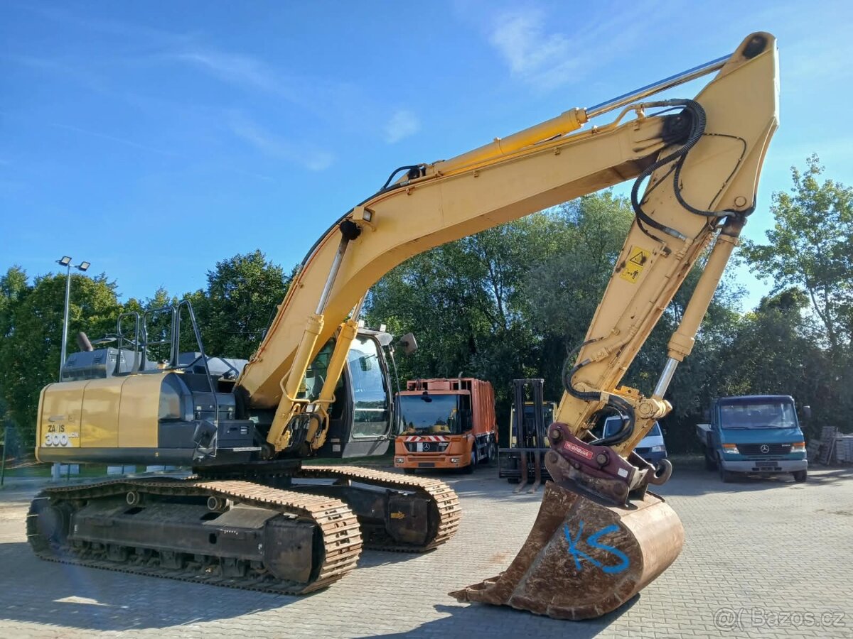 Pásový bagr HITACHI ZX300L-CN.6 - 2