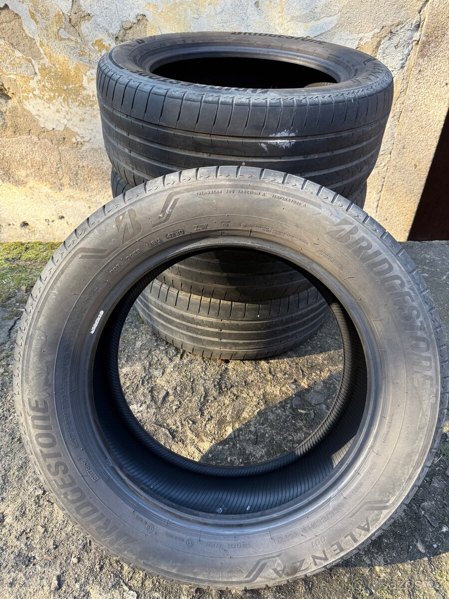 ZA ODVOZ Letní sada pneu 255/55 R19 Bridgestone