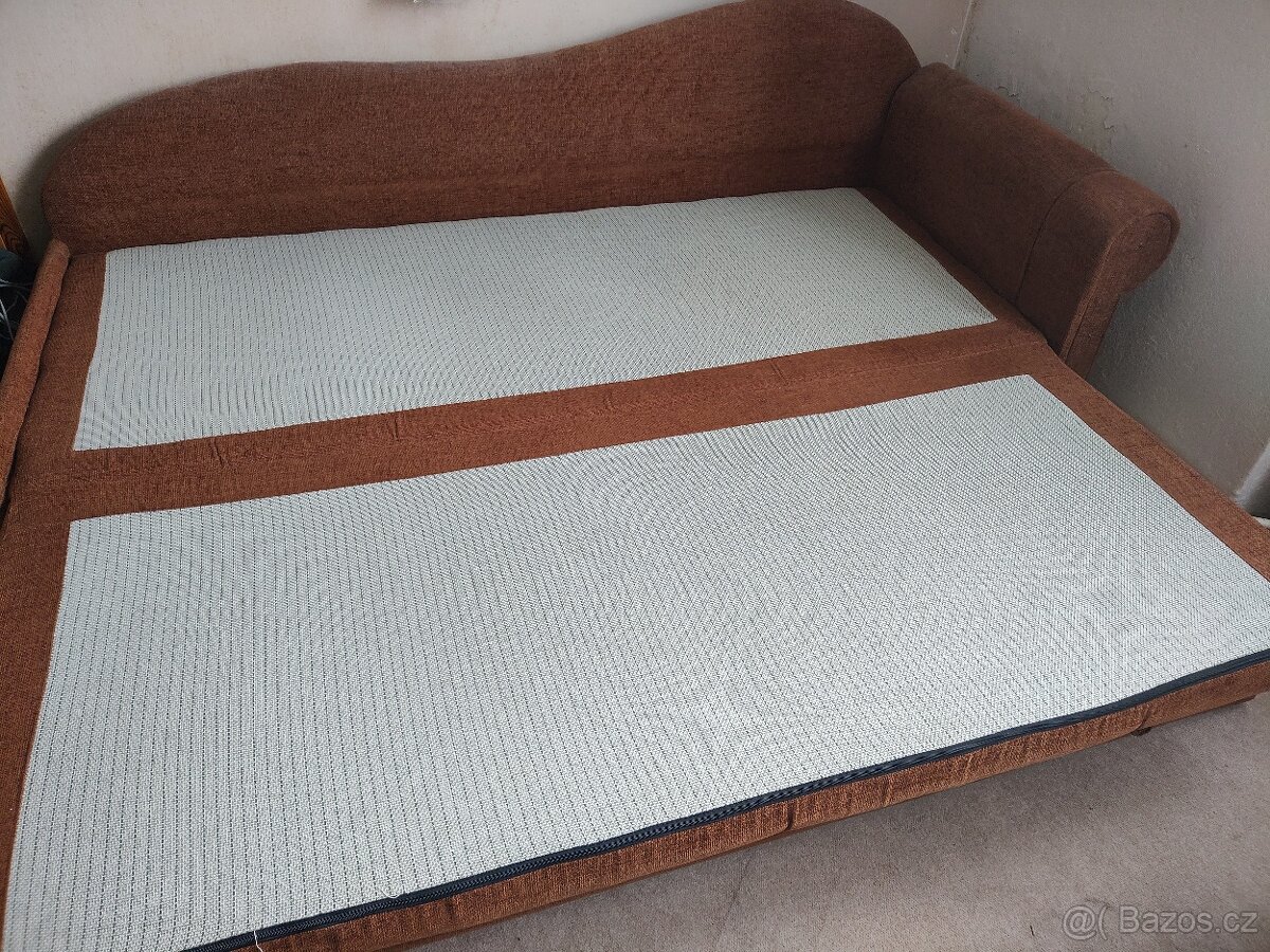 Rozkládací pohovka - 2