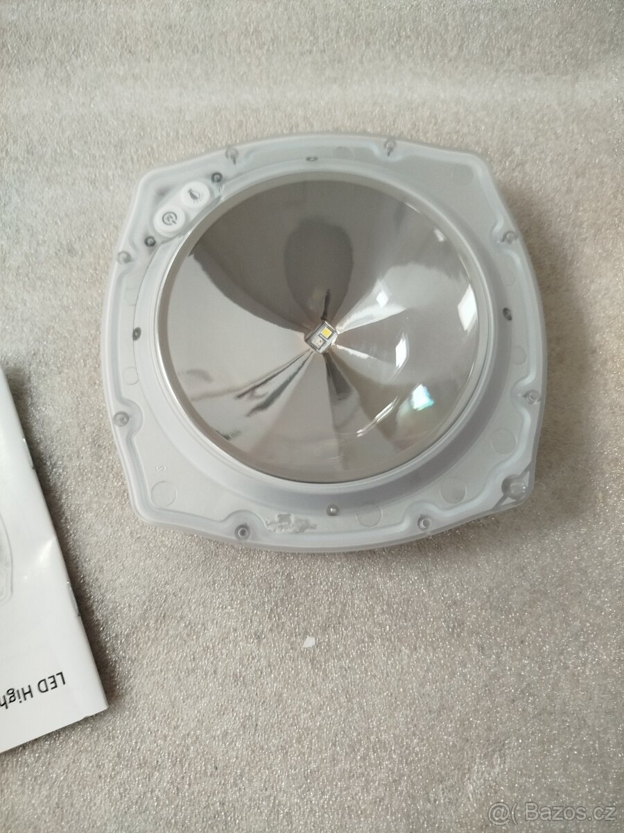 Bazénová lampa - 2