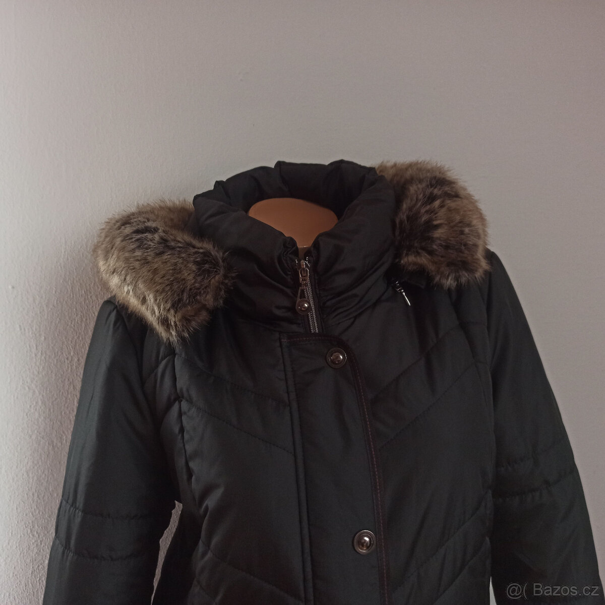 dámská zimní bunda - kabát 40 - 42 TOP STAV - 2