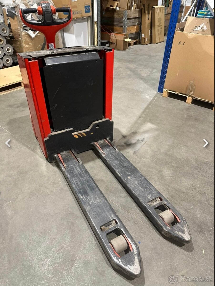 Paletový vozík Fenwick Linde T16 L - elektrický - 2