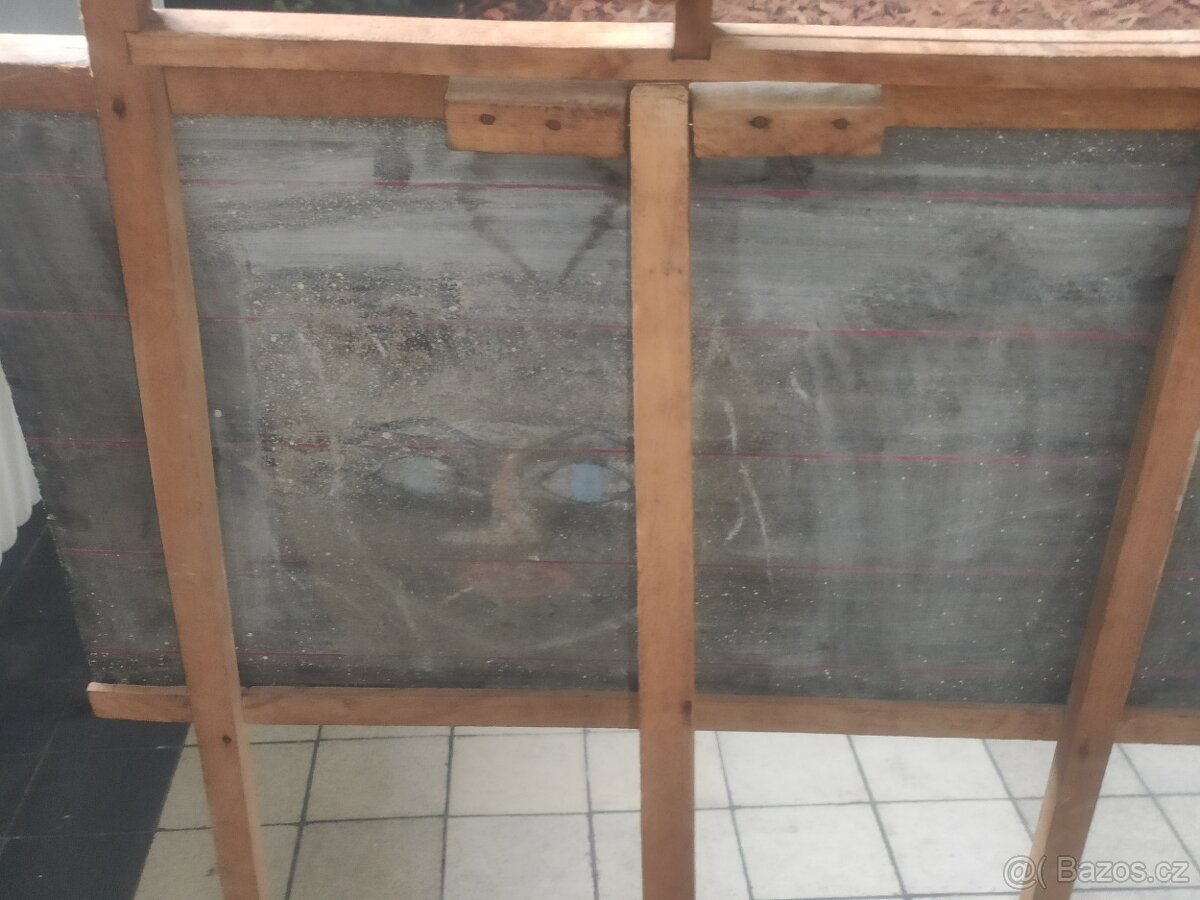 Stará dětská tabule s počítadlem - 2