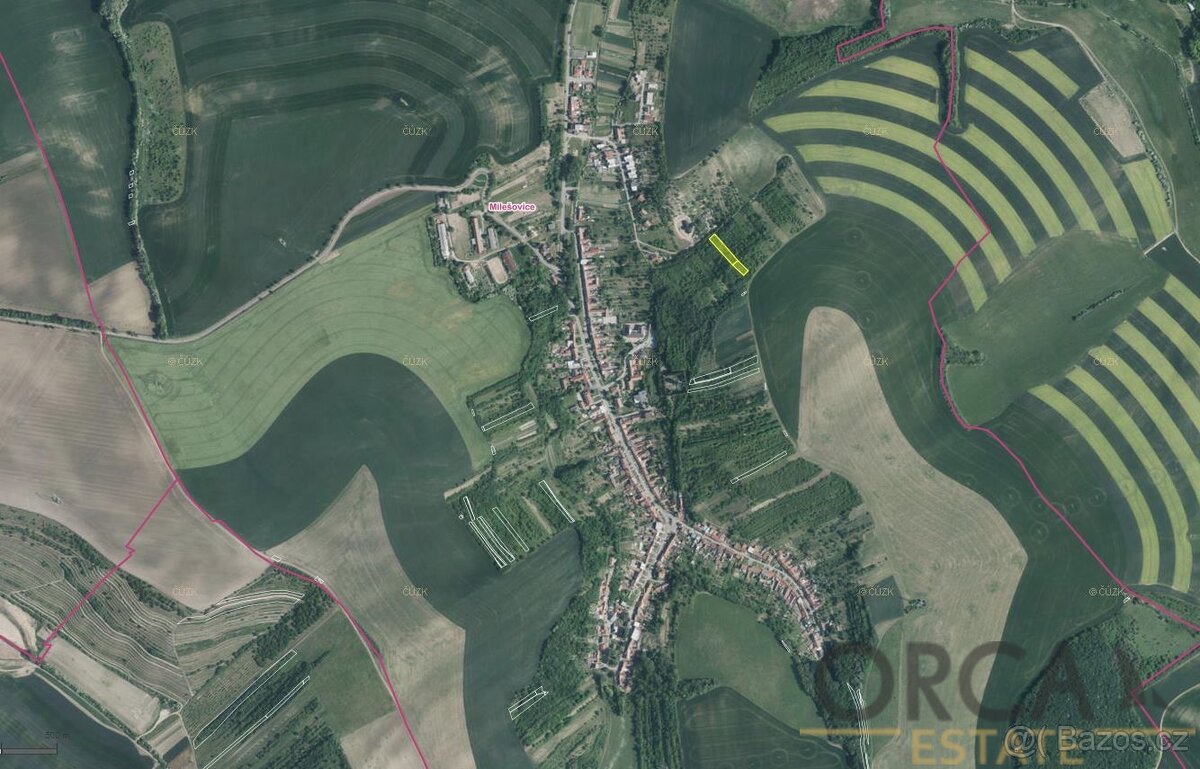 Prodej zajímavých pozemků 1764 m2 v k.ú. Milešovice - 2