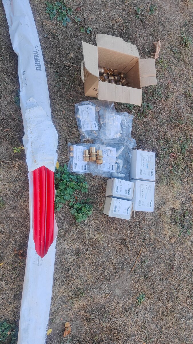 Přebytky ze stavby Rehau - 2