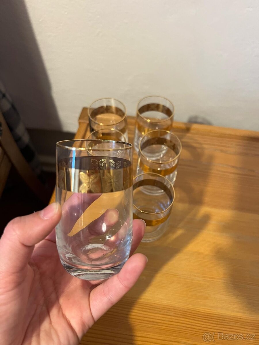 Skleničky 2 - 2