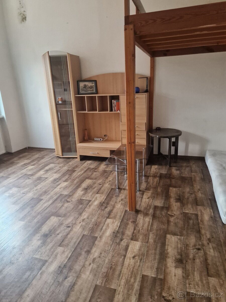 Pronájem 1kk - 2