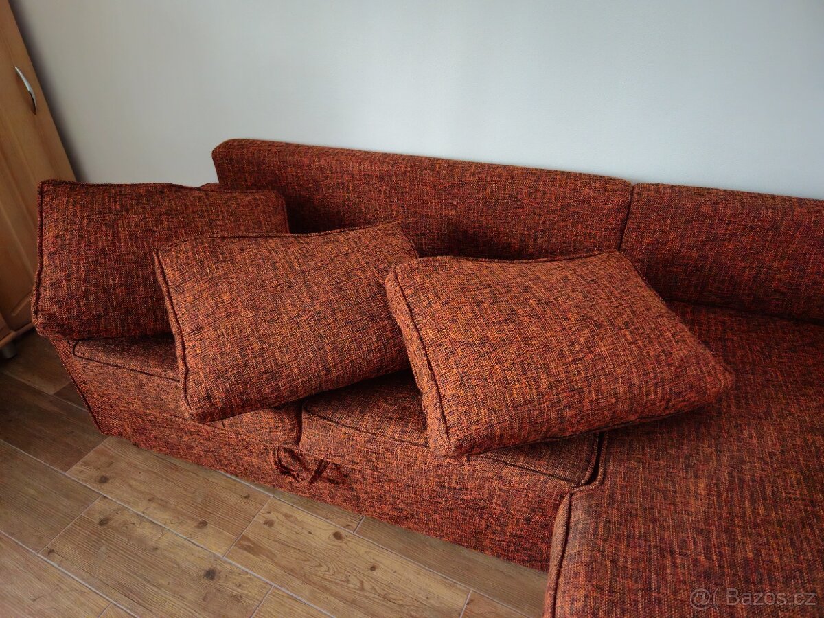 Rozkládací gauč s úložným prostorem - 2