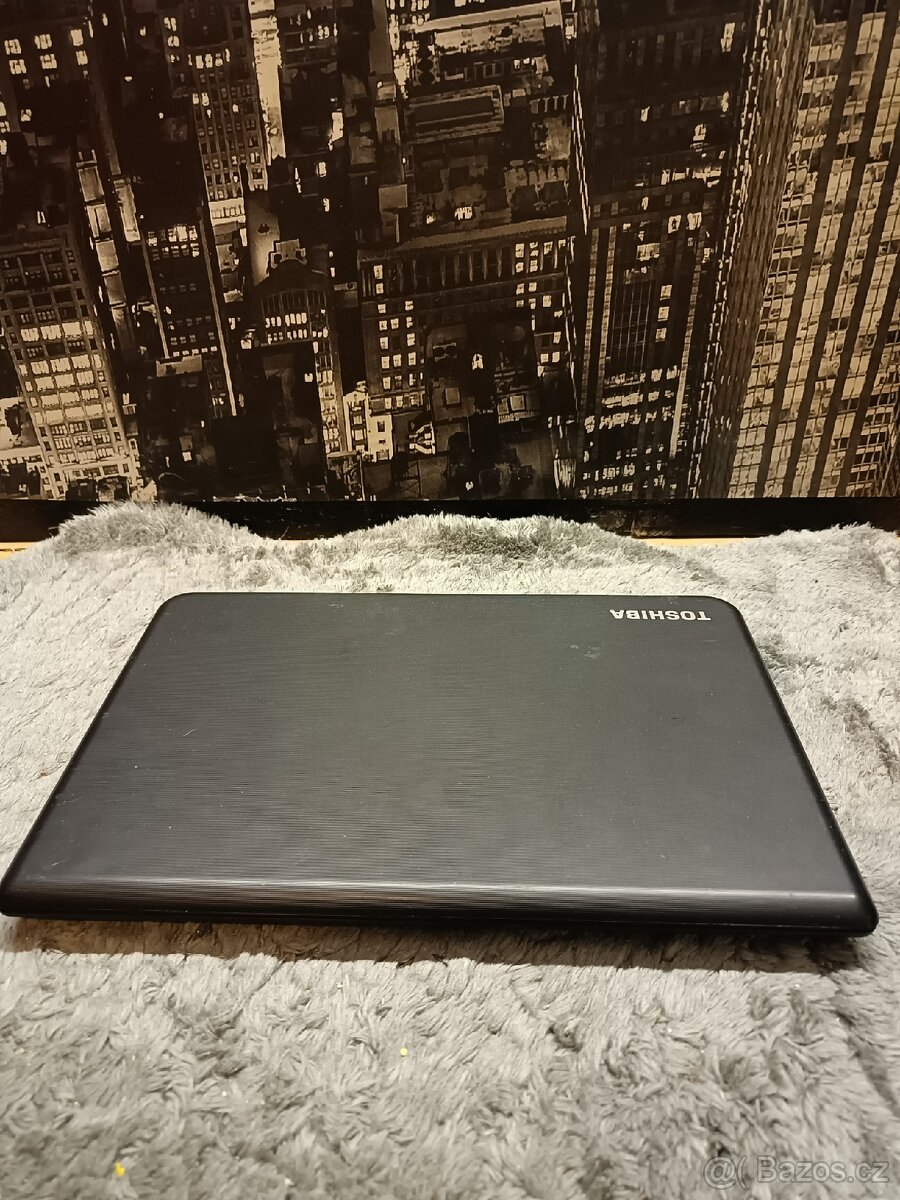 Notebook TOSHIBA Satellite Pro C50 - 2