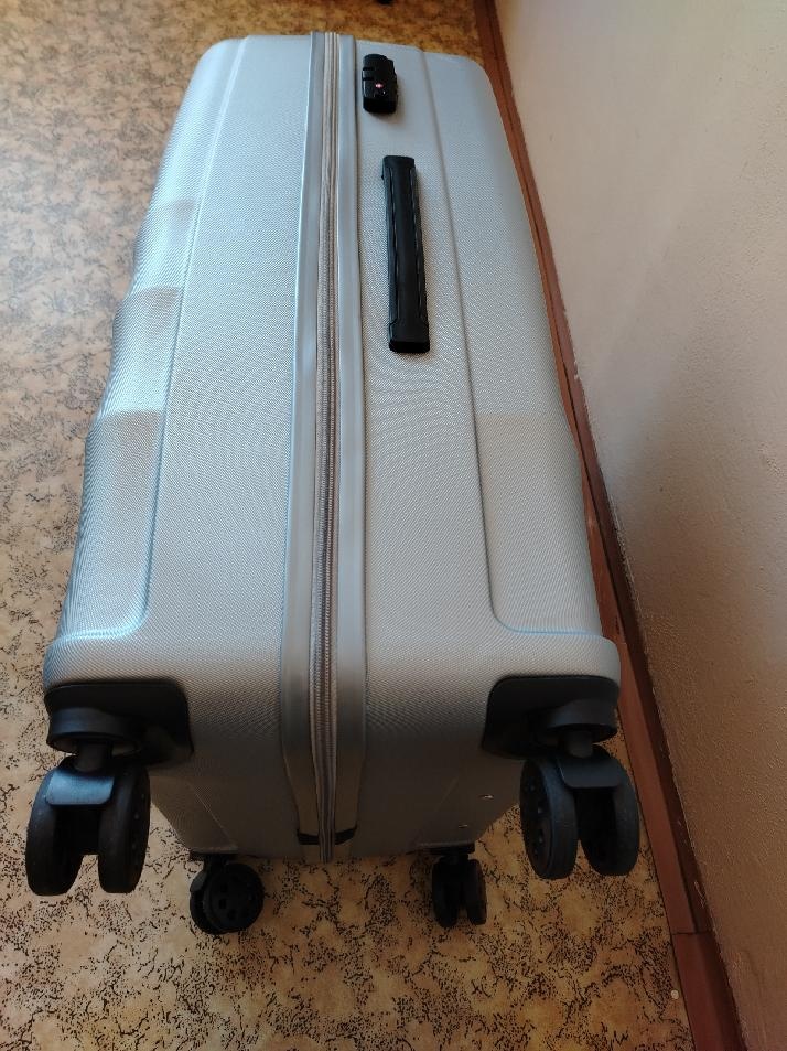 Velký nový kufr - 2