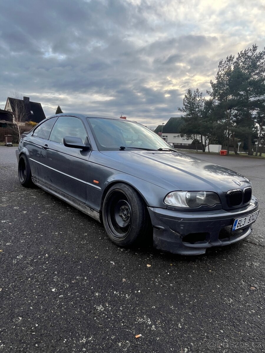 BMW E46 coupe 320ci street drift - 2