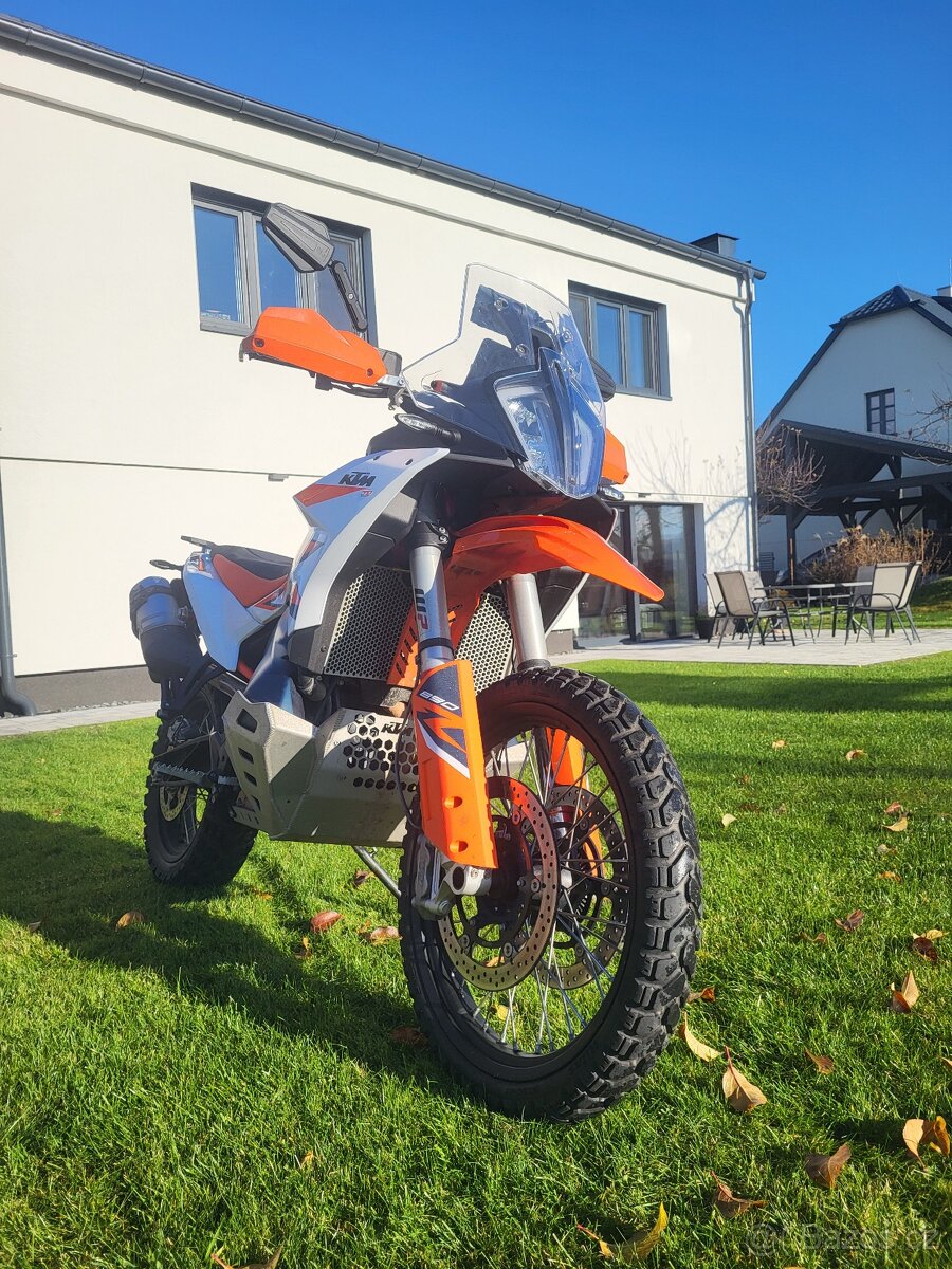 KTM 890 ADVENTURE R - 2