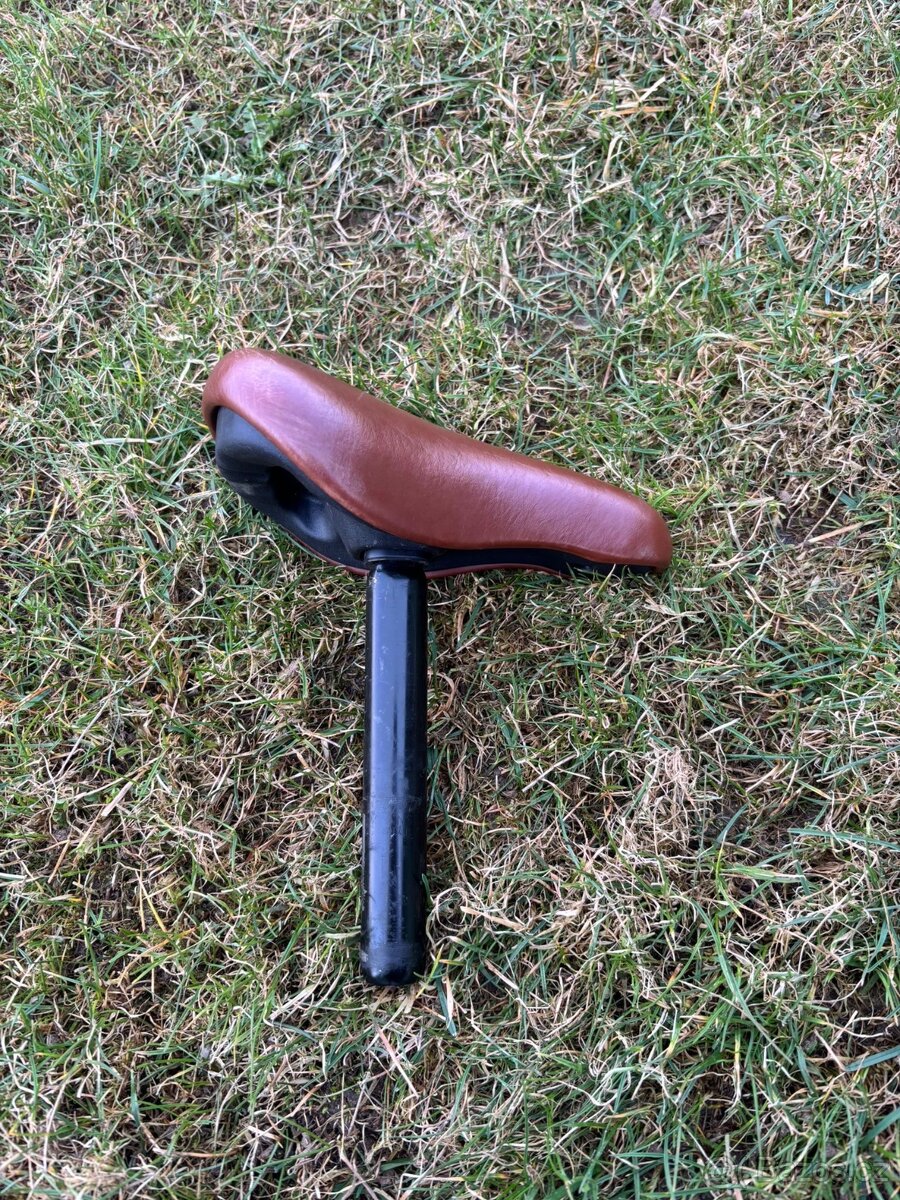 Sedlo na odrážedlo/kolo - 2