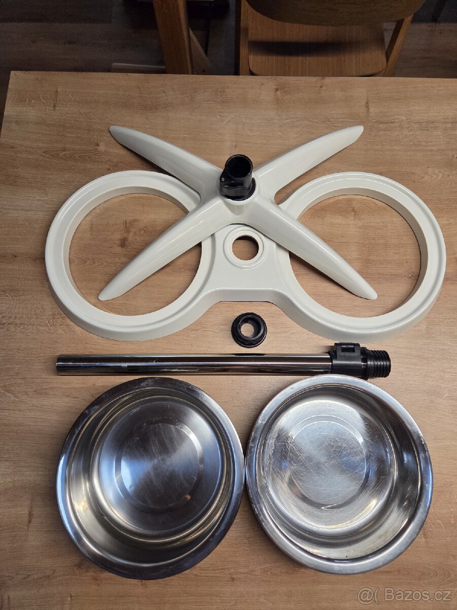 Psí bar, psí misky - 2