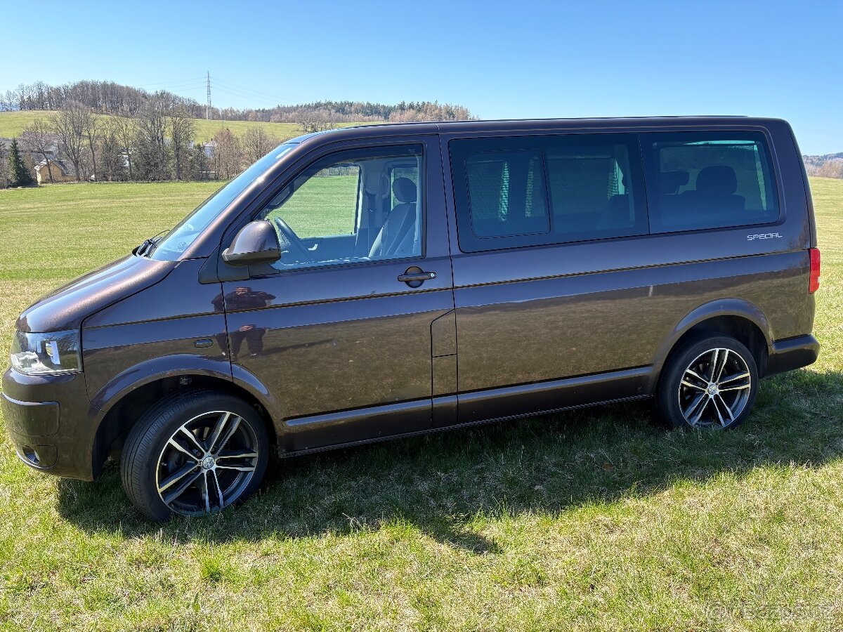 Prodám Vw Multivan Facelift 2.0TDI/103KW/6-ti Kvalt/2012 - 2