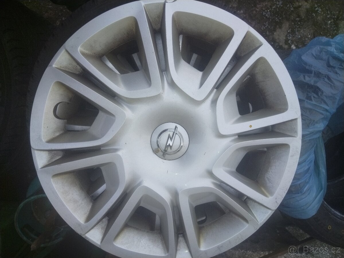 Prodám sadu kol z Opla - 2