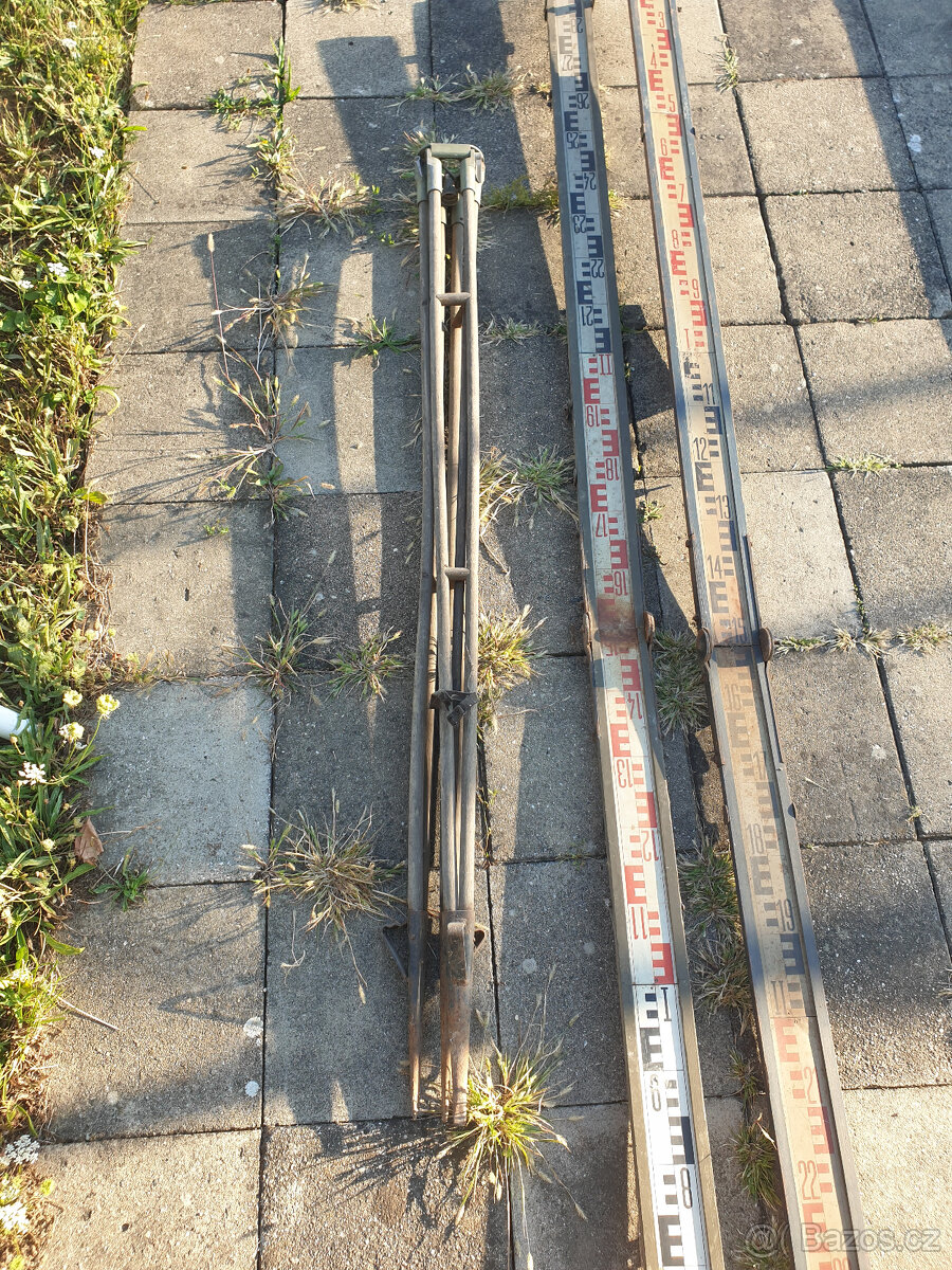 Geodetické vybavení - 2