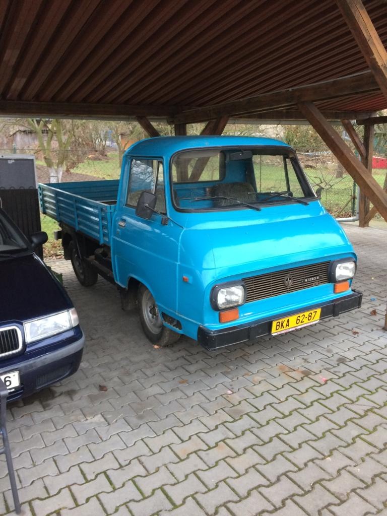 Škoda 1203 valník - 2