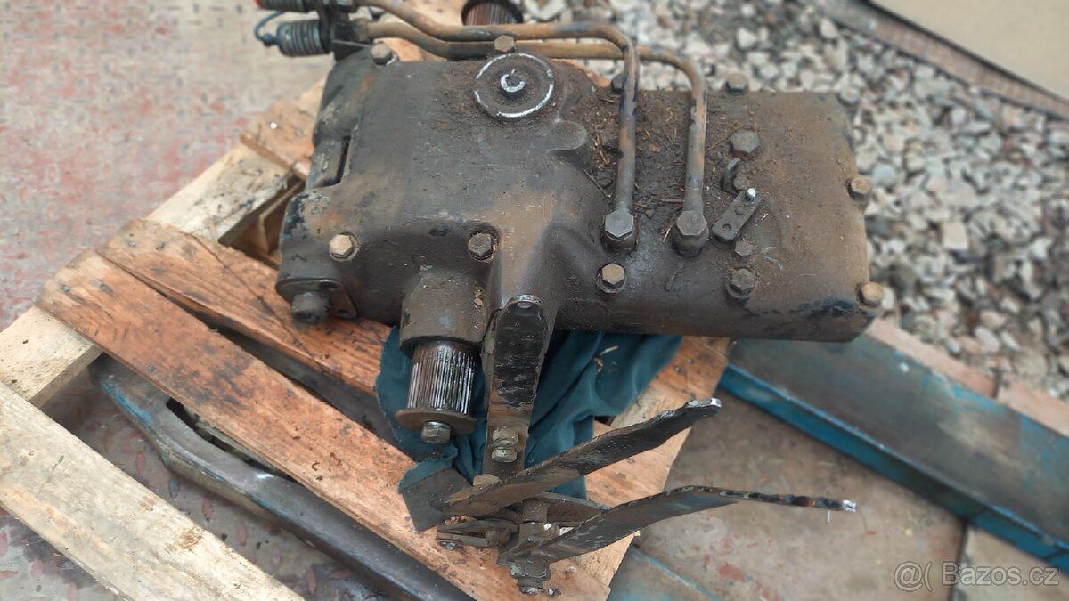 Zetor 7011-viko hydrauliky - 2
