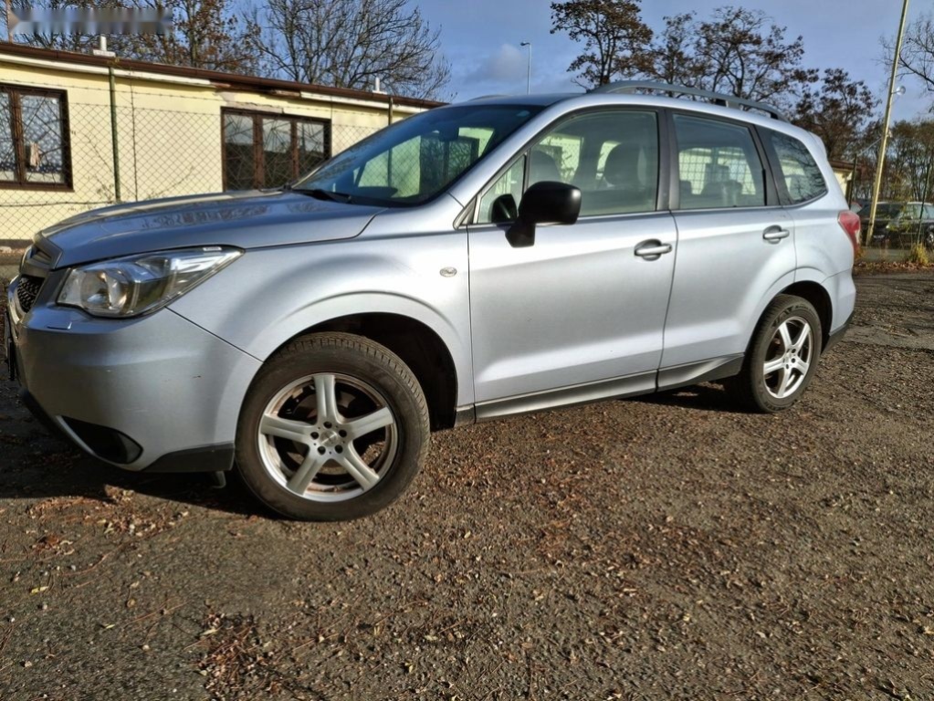 Subaru Forester,2.0 benzin Rezervace - 2
