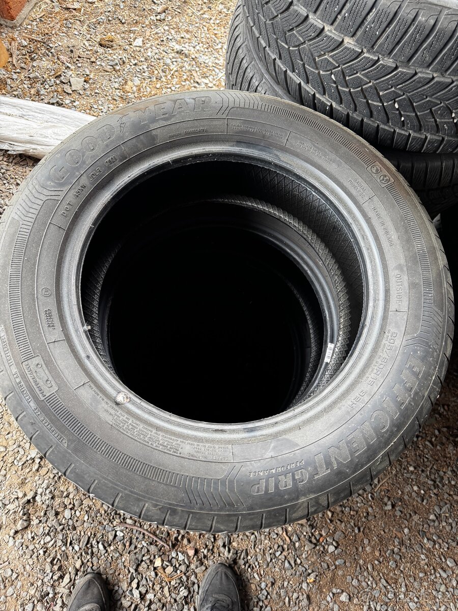 205/60/16 letní pneu GoodYear - 2
