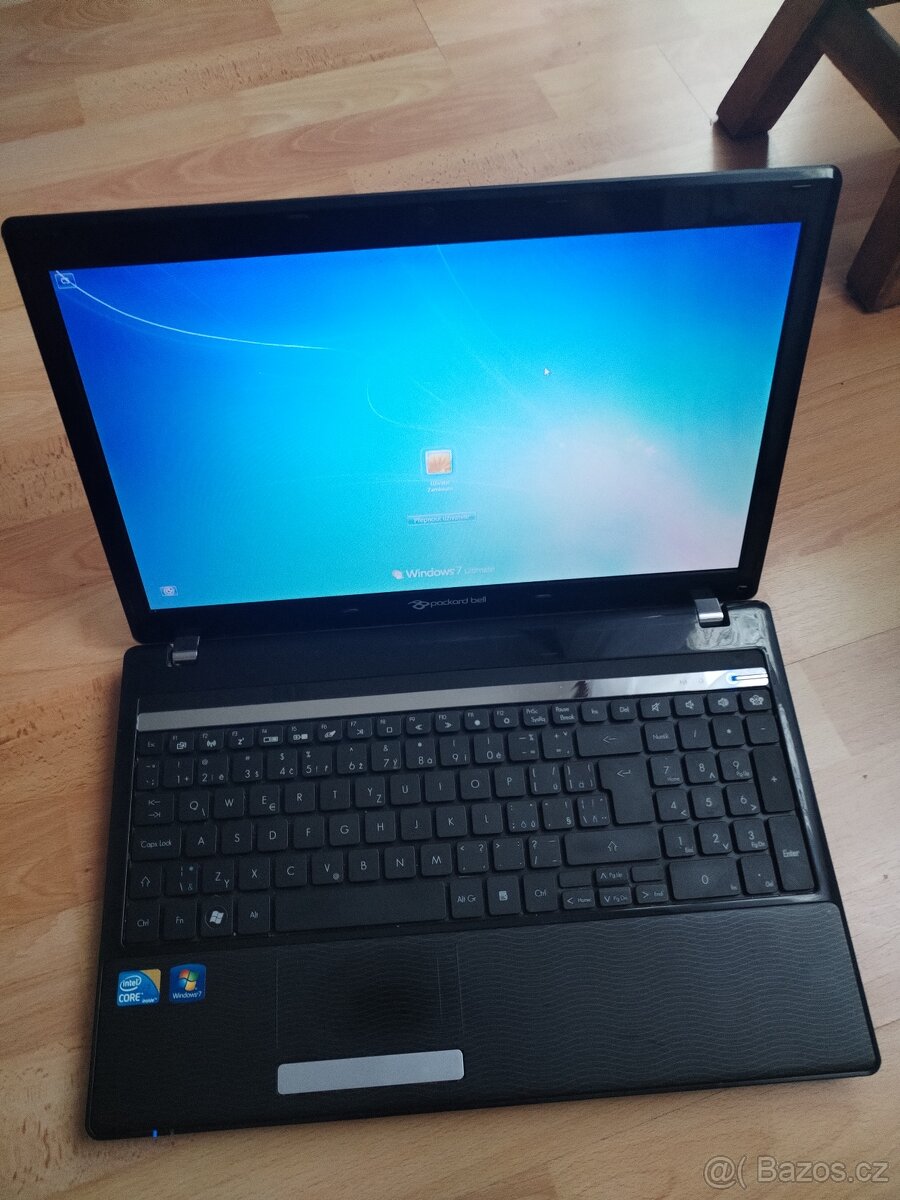 Packard Bell easynote TM85 - 2