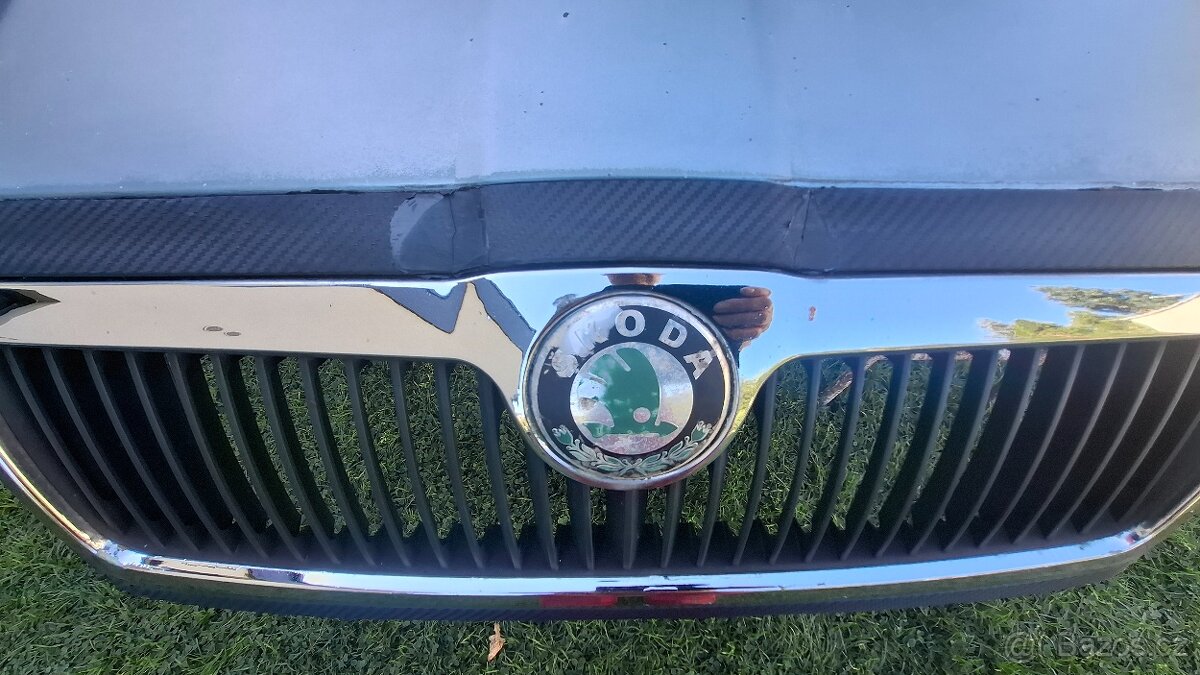 Škoda Octavia 1 – kapota - 2