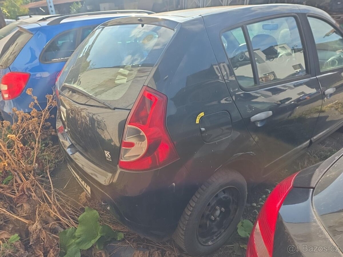 Sandero možno i dily - 2