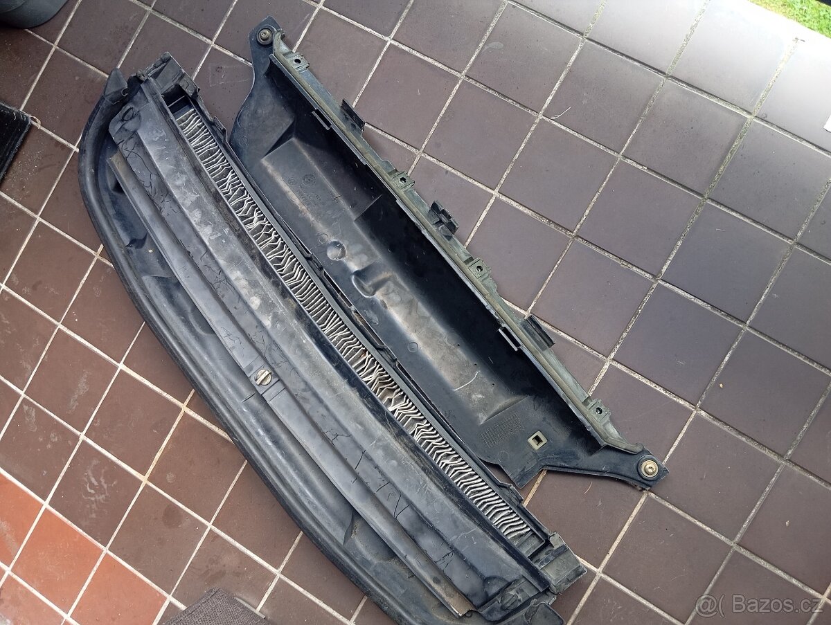 vzduchový kryt e46 330d - 2