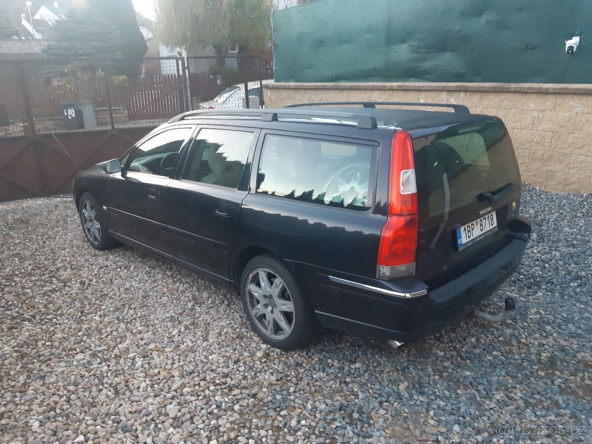 Volvo V70 2006 D5 136kw AWD - 2