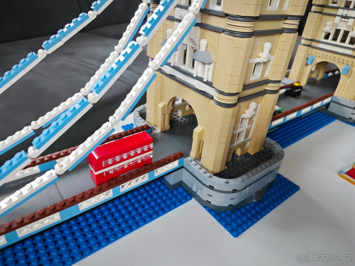 LEGO Creator 10214 Londýnský most Tower Bridge - 2