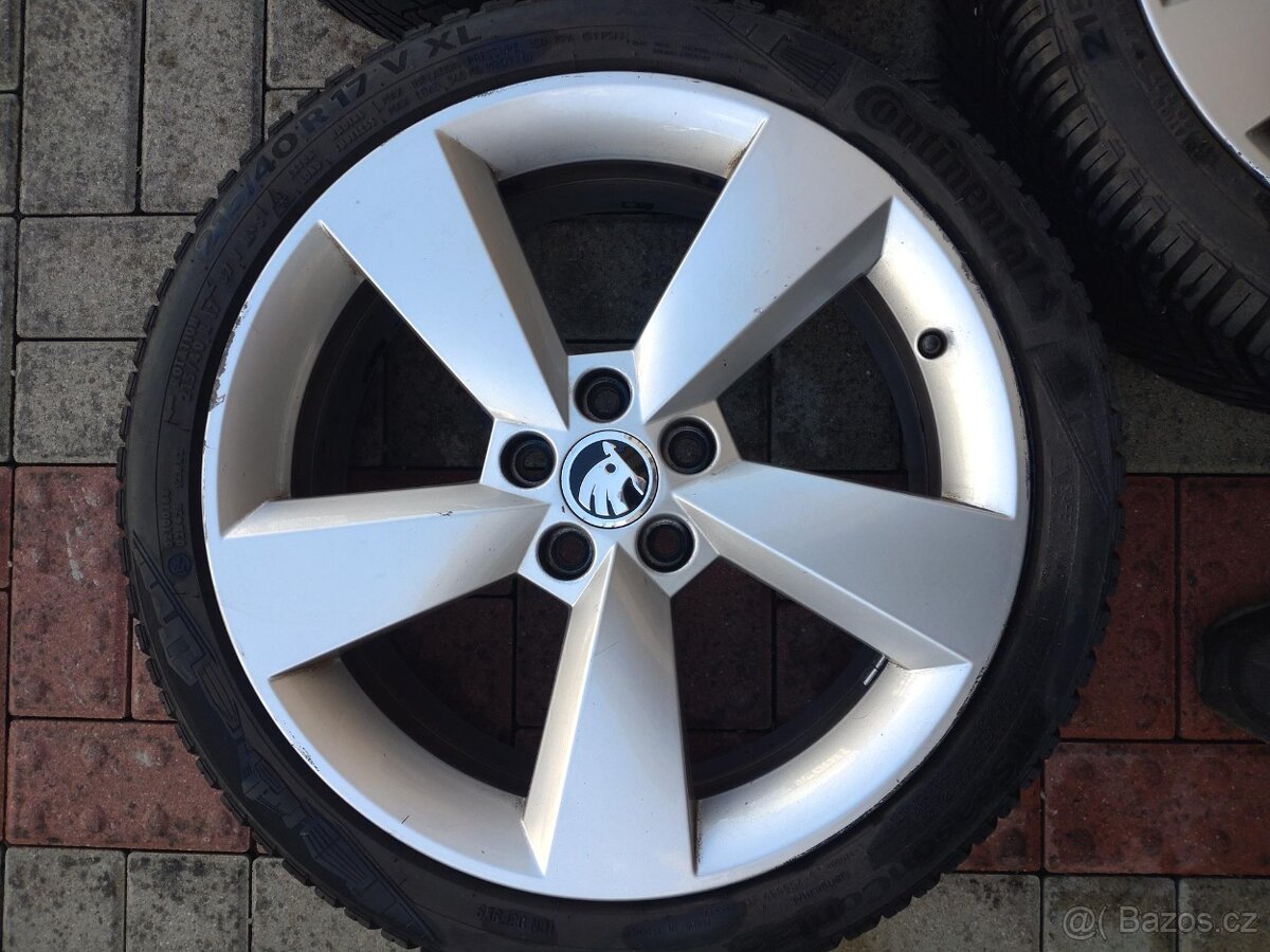 Prodám Alu kola 7Jx17H2 + celoroční (zimní) pneu Continental - 2