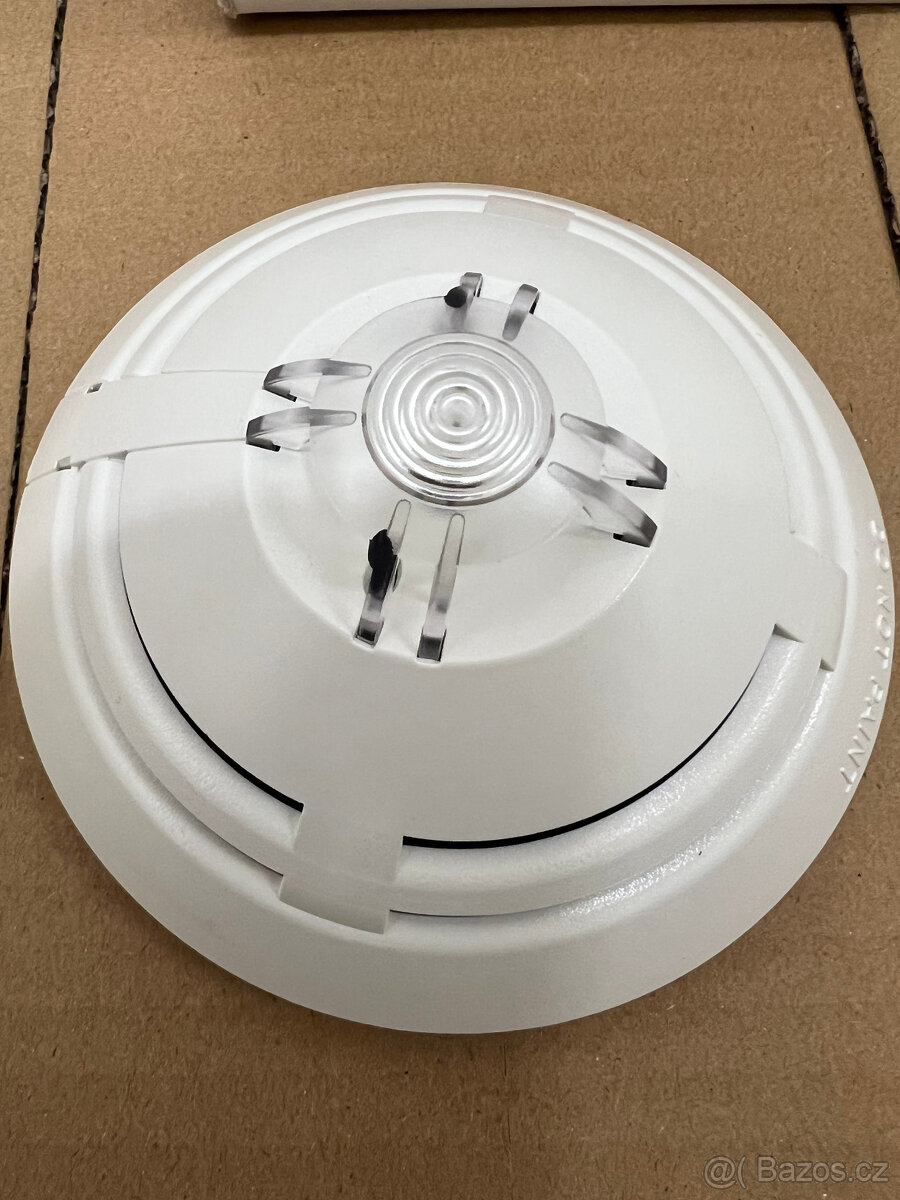 Opticko-kouřový hlásič IQ8Quad ESSER 802371 (Honeywell) - 2